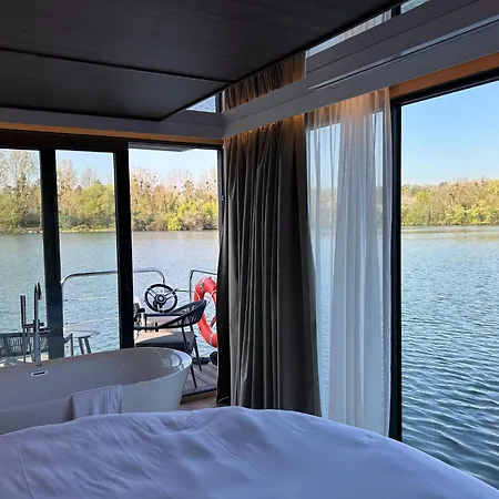 L'Escale Royale Saint-Martin-La-Garenne Port Ilon - Seine - Giverny Exterior photo